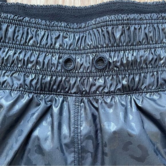 Athleta Black Rainier 2-in-1 Tight Layered Shorts Leggings Combo - Size: Small - Picture 7 of 10